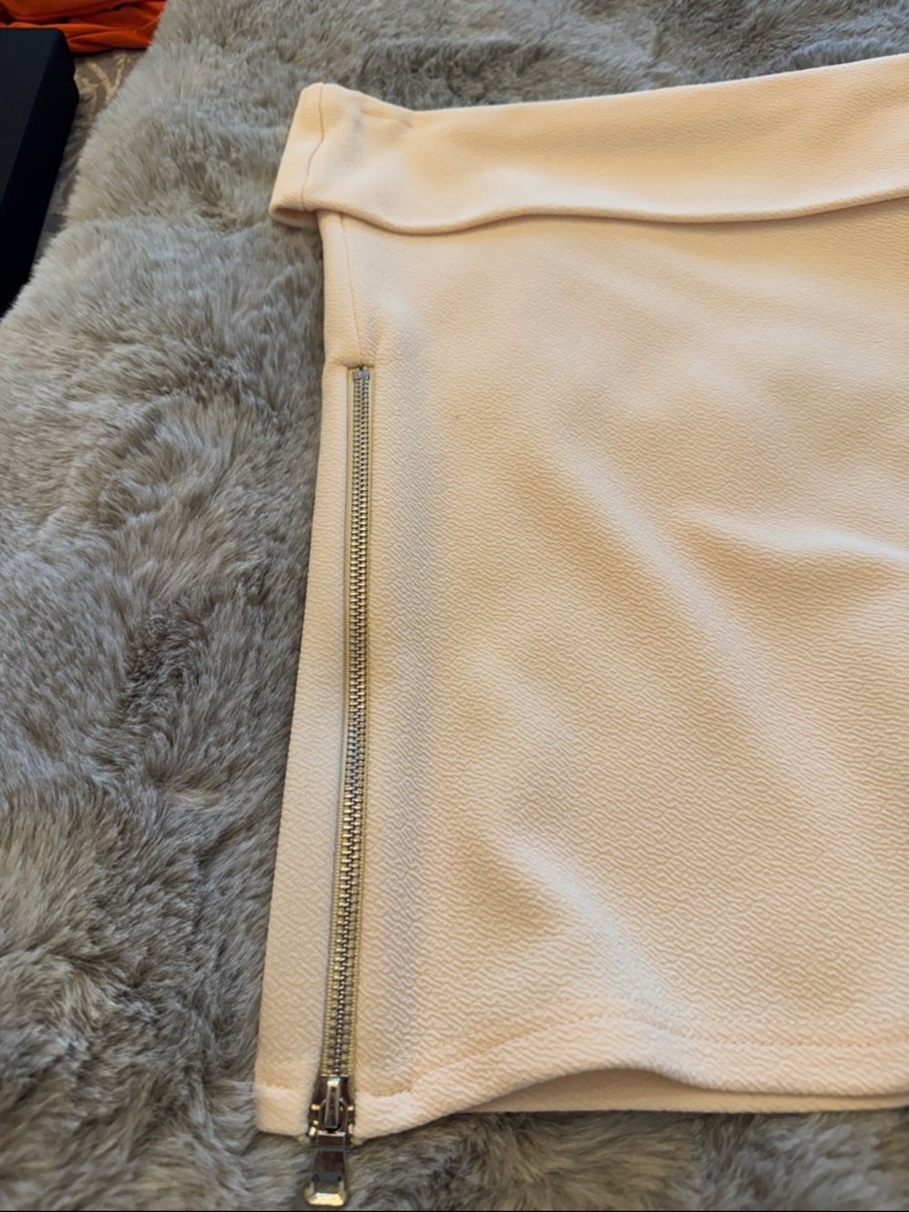 Cream Strapless Tube Shirt with Side Zip on both sides - Picture 6 of 9